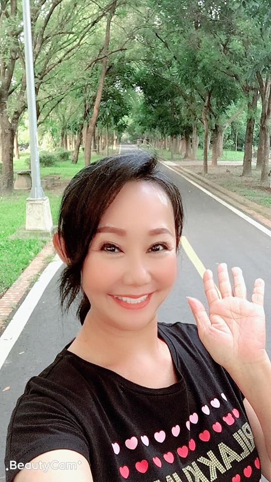 吕雪凤离婚20年「仍金援前夫」坦言:不及格母亲 照顾中风父11年「医院