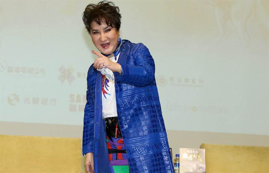 杨丽花曝「丈夫离开3天托梦」:骗你的 「甘愿当4儿女后妈」教师节